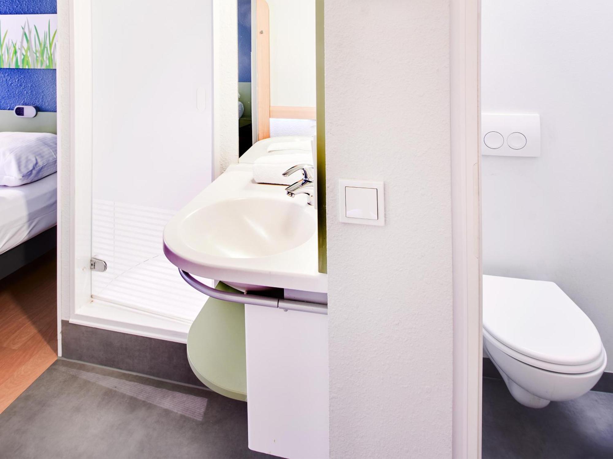 B&B Hotel Koeln-Marsdorf Zewnętrze zdjęcie